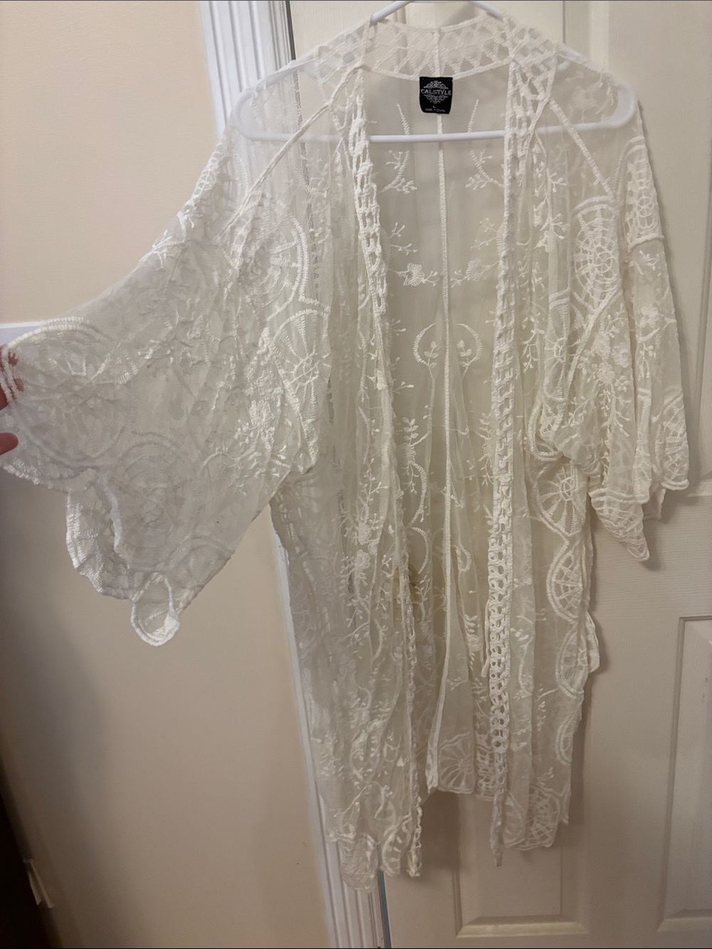 Boho Lace Kimono Robe - White